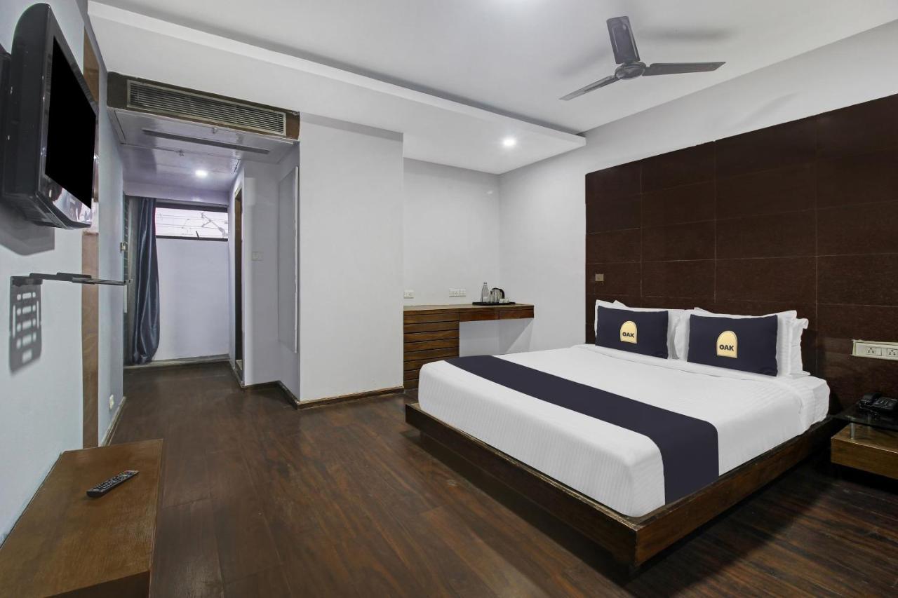 Townhouse Oak The Margi Hotel Near Yosufguda Metro Station Hyderabad Exterior photo